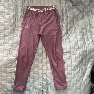 Under Armour YSM Mauve pants with pockets